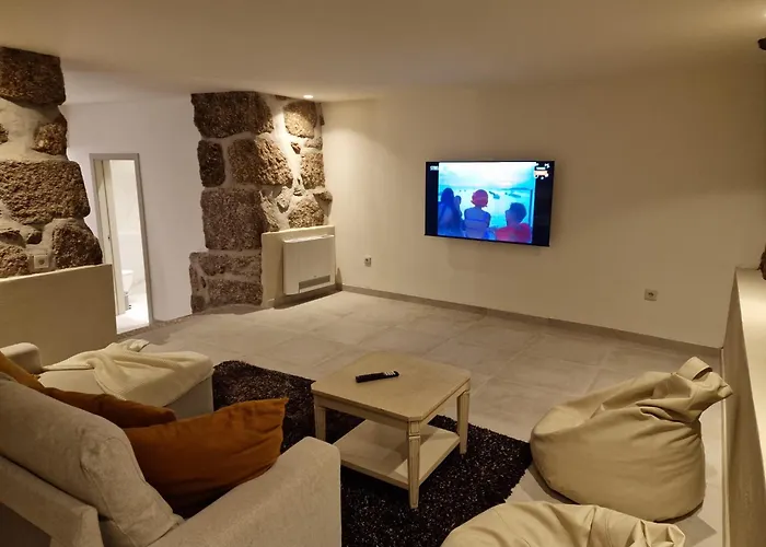 Botica House
